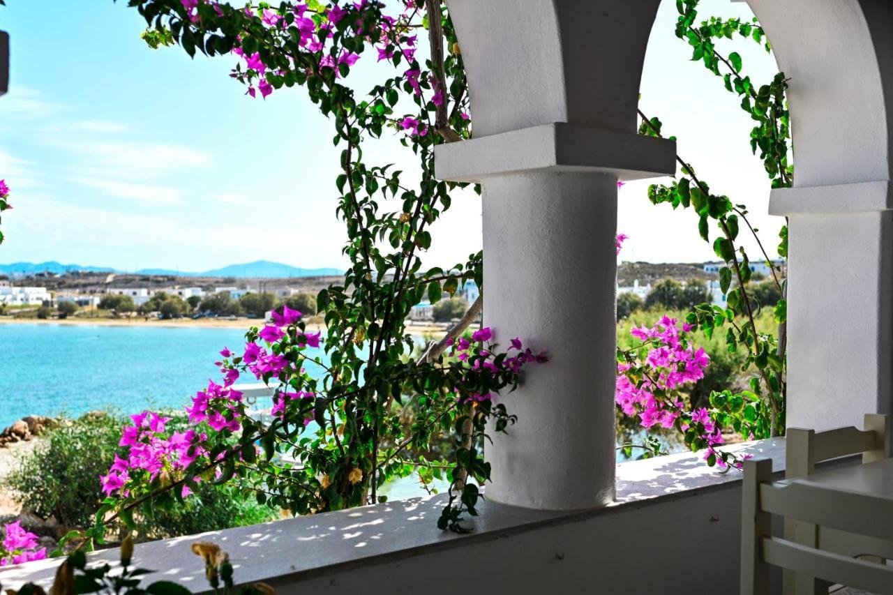 Beachfront Bocamviglies Rooms - Naoussa Bespoke View Exterior foto