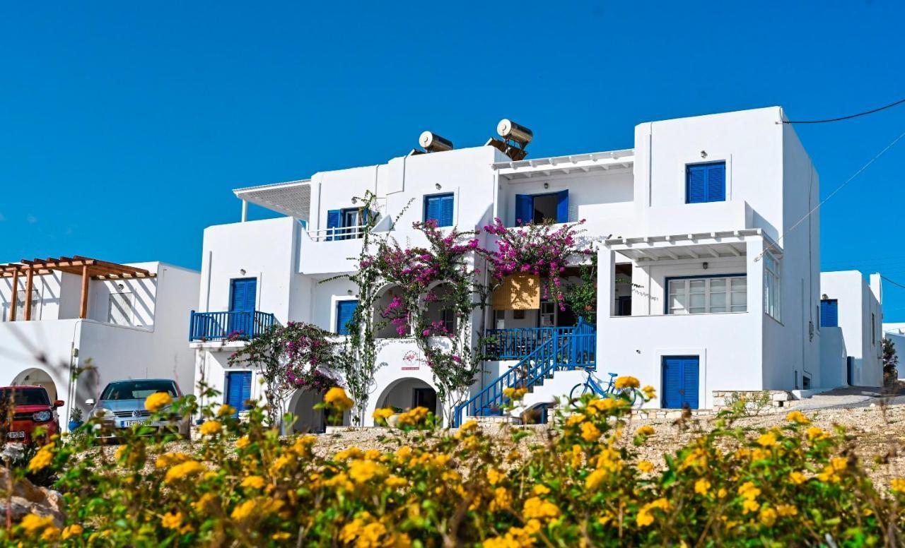 Beachfront Bocamviglies Rooms - Naoussa Bespoke View Exterior foto